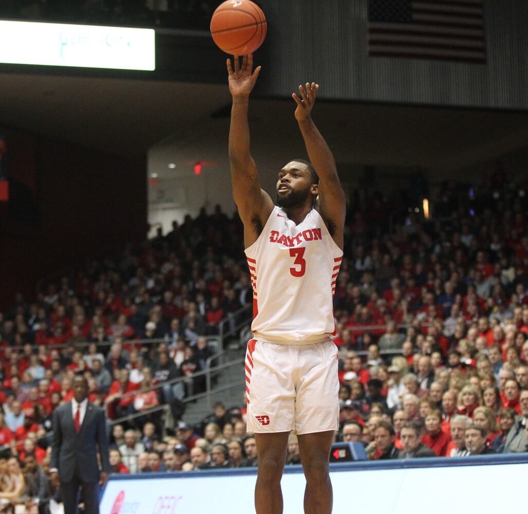 Twenty photos: Dayton Flyers vs. La Salle