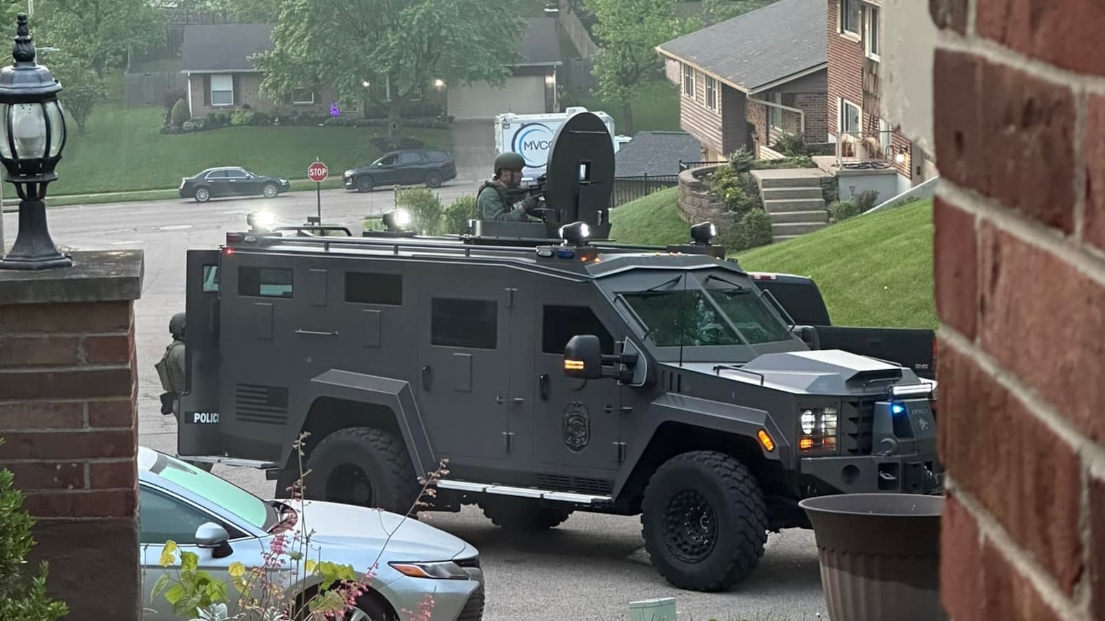 SWAT crews were on scene Sunday morning, May 5, 2024, on Kings Cross Court in West Carrollton for a man yelling out his door who reportedly made threats to shoot police. Karen Korn/CONTRIBUTED