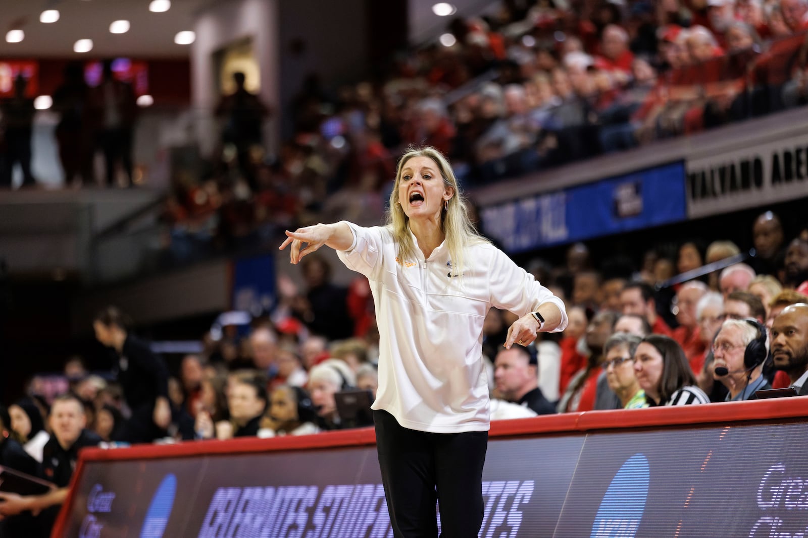 FILE - Tennessee head coach Kellie Harper shouts to her team during a second-round college basketball game against North Carolina State in the NCAA Tournament in Raleigh, N.C., Monday, March 25, 2024. (AP Photo/Ben McKeown,File)