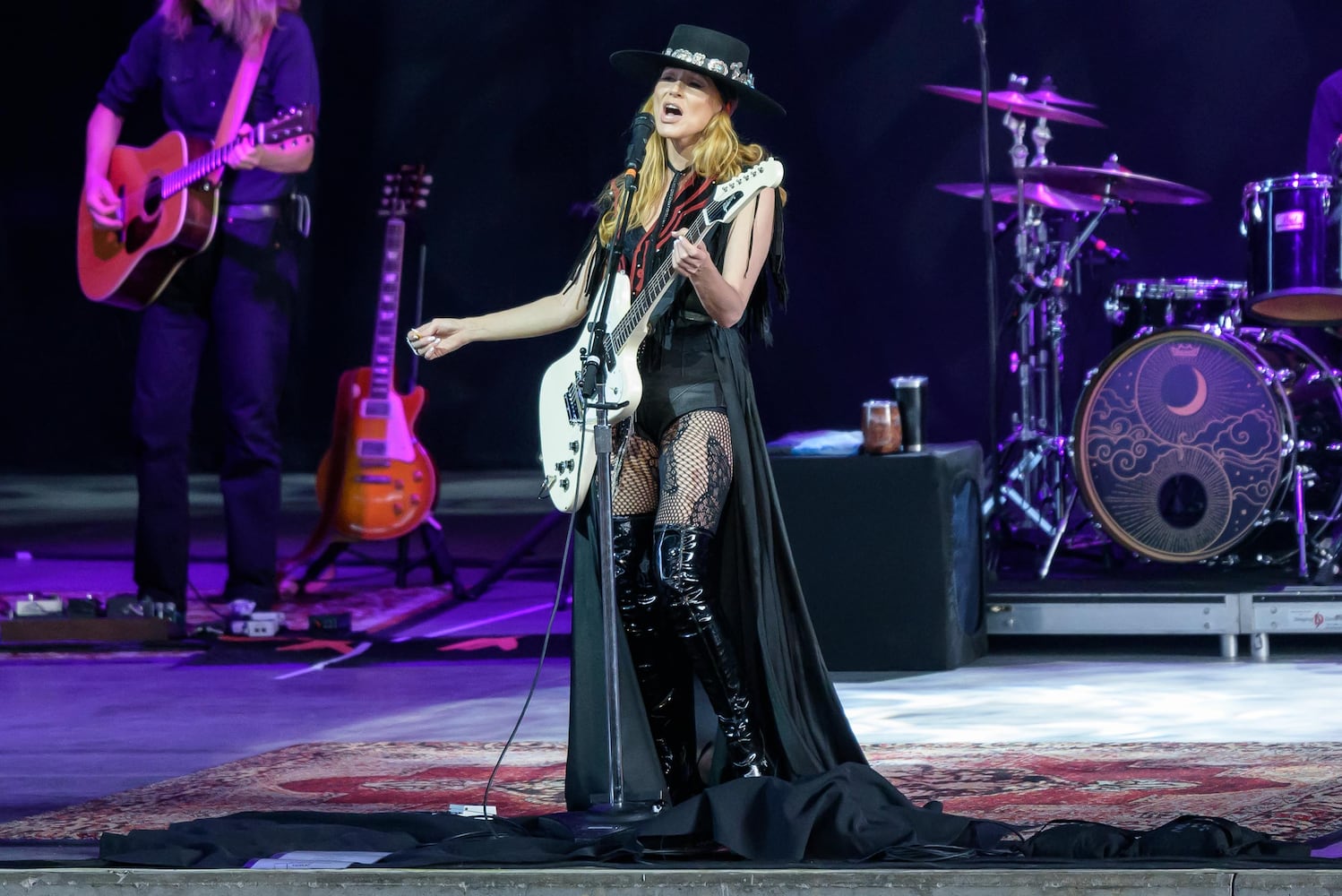 PHOTOS: Jewel & Melissa Etheridge live at Rose Music Center