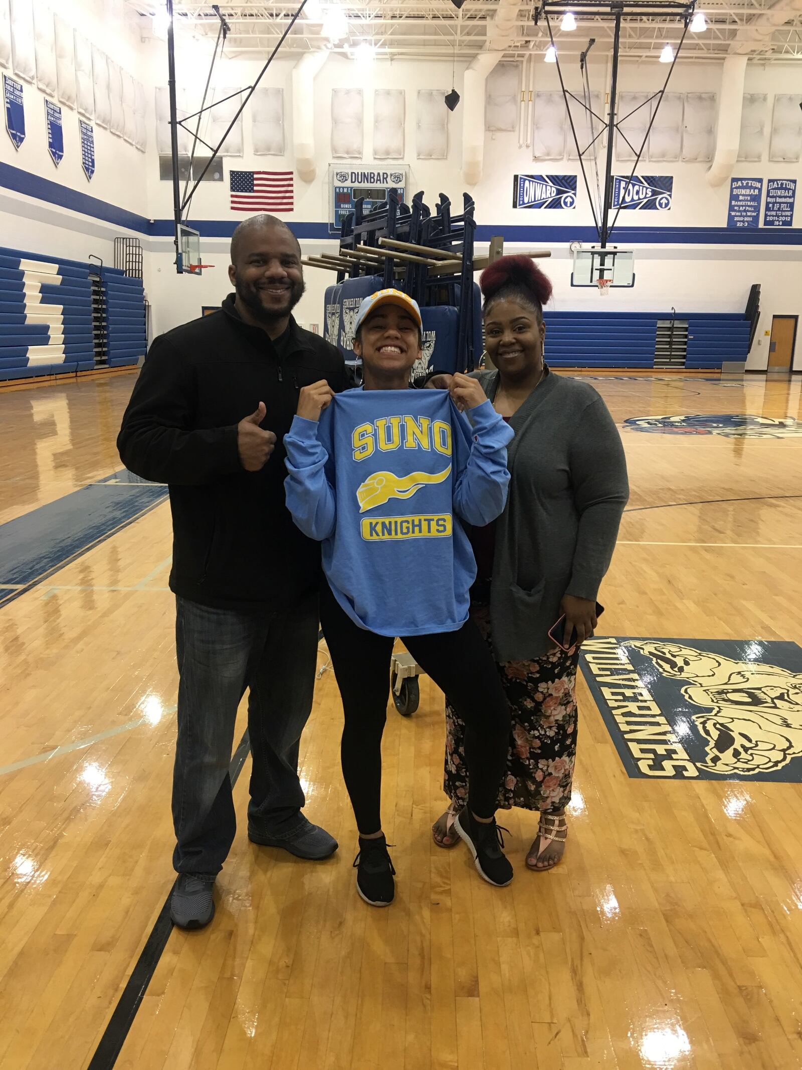 Ashli Garnett  is the first student at Paul Laurence Dunbar Early College High School to earn an Sinclair Community College associate's degree as part of a partnership between the high school and the college. Ashli is the daughter of Christopher Garnett  and Shanaun Simpson.