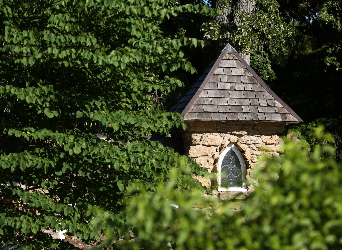 PHOTOS: Take a stroll through the glorious Grotto Gardens