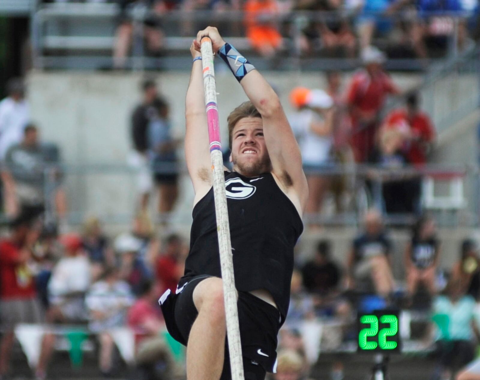 Greenon junior Cameron Algren was third in the D-II state pole vault. MARC PENDLETON / STAFF