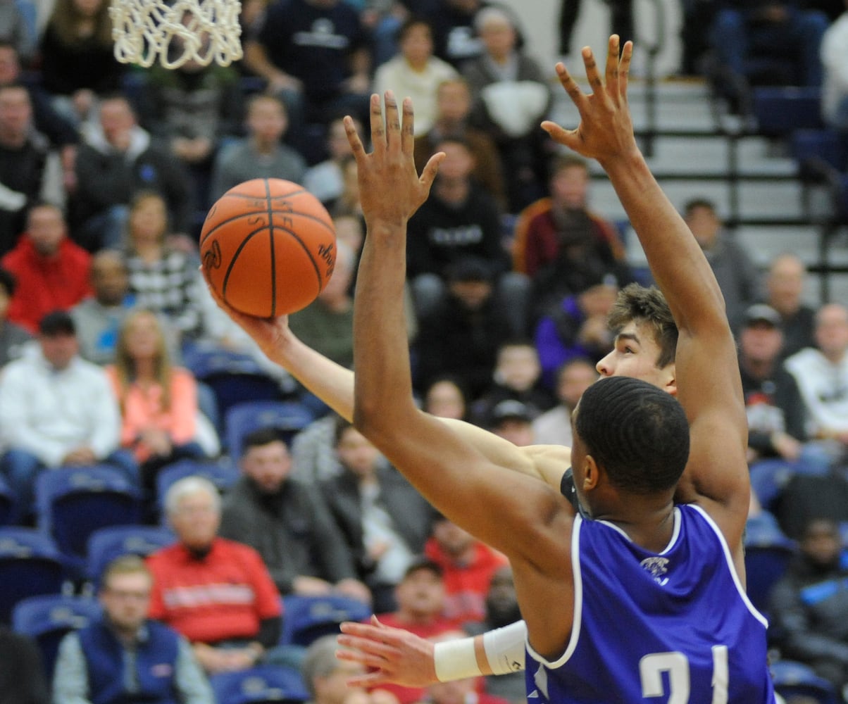 PHOTOS: Premier Health Flyin’ to the Hoop, Day 1