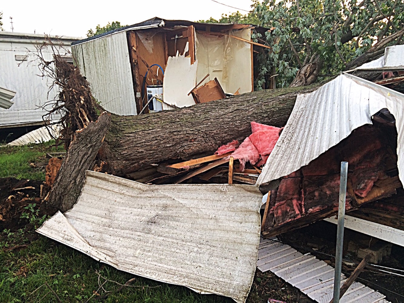 PHOTOS: Daylight reveals widespread damage from Monday storms