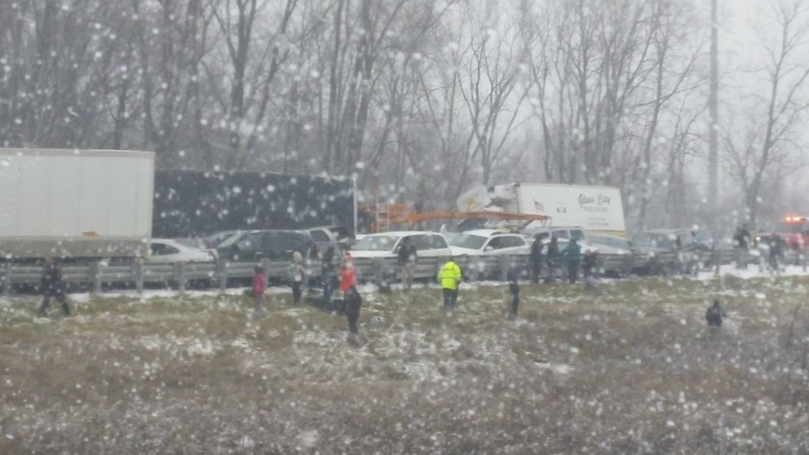 3 dead in 40 car pileup near Lansing, Michigan on Interstate 96.