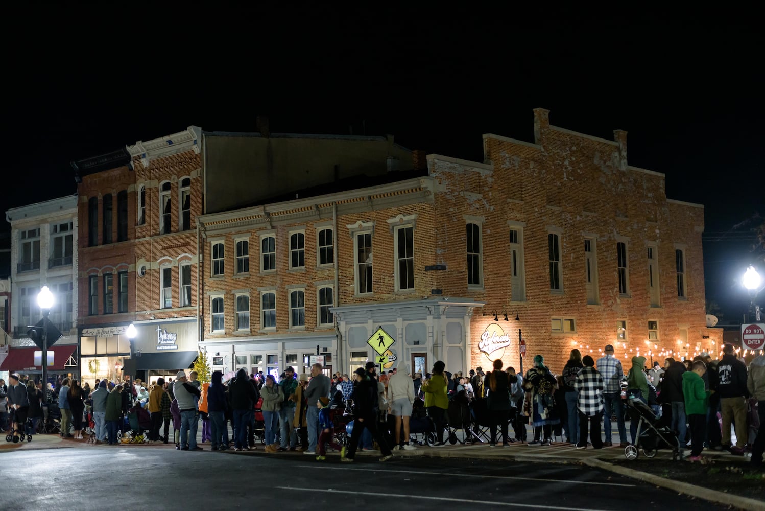 PHOTOS: 2024 Downtown Piqua Holiday Horse Parade