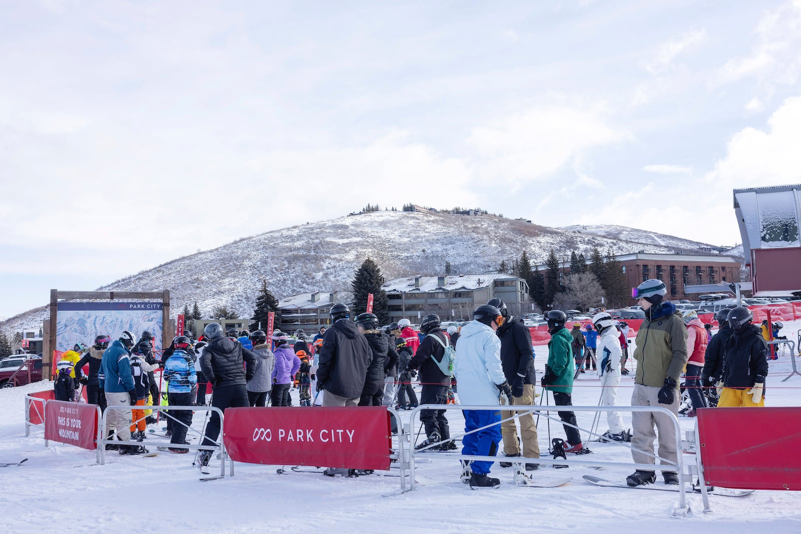 Park City Ski Resort lines and lifts are shut down due to the strike by the Park City Ski Patrol requesting livable wages in Park City, Utah, Tuesday, Jan 7. 2025. (AP Photo/Melissa Majchrzak)