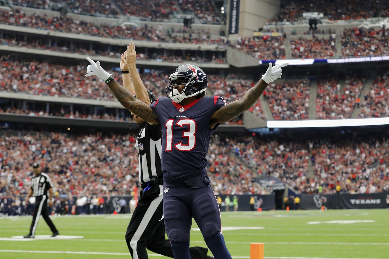 Texans wide receiver Braxton Miller celebrates after a touchdown in the second quarter against the Cleveland Browns at NRG Stadium on October 15, 2017 in Houston, Texas. (Photo by Tim Warner/Getty Images)