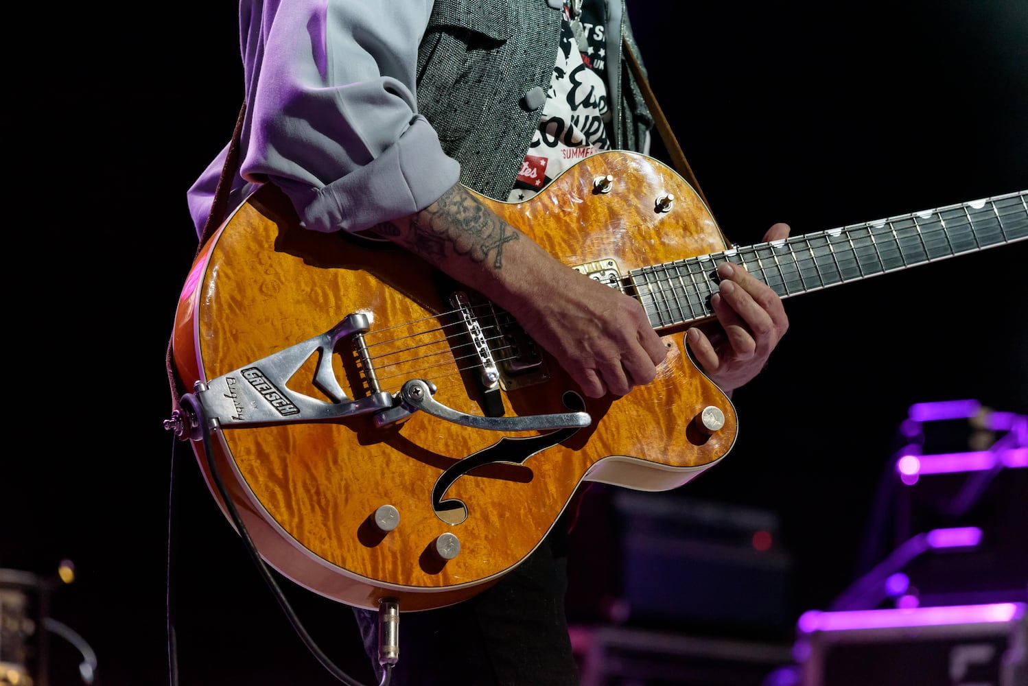 PHOTOS: Stray Cats with The Midnight Cowgirls live at Rose Music Center