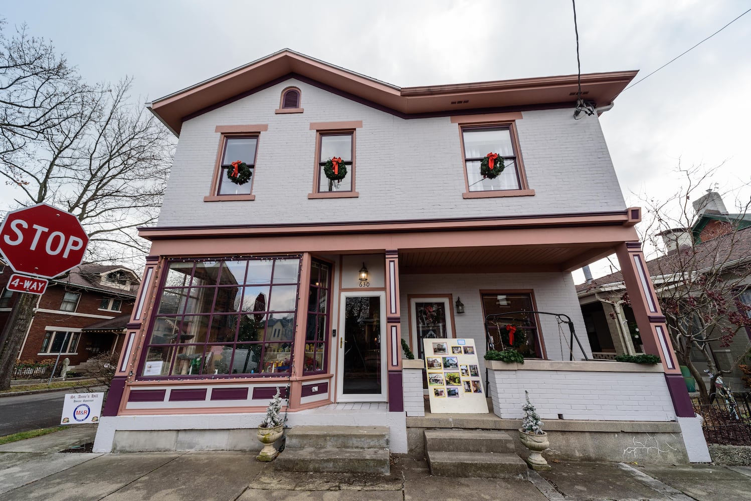 PHOTOS: A Dickens of a Christmas St. Anne’s Hill Holiday Home Tour