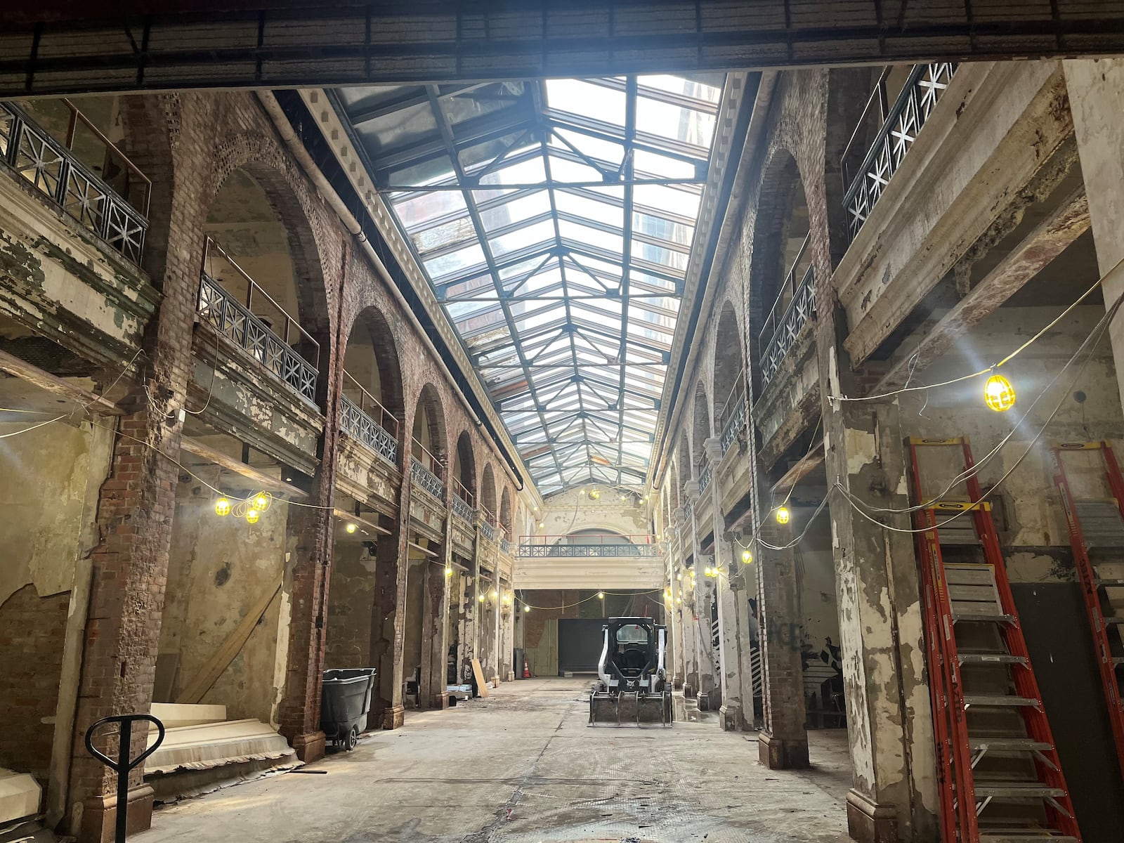 The northern section of the Dayton Arcade is going to become a new 94-room Hilton Garden Inn hotel. CORNELIUS FROLIK / STAFF