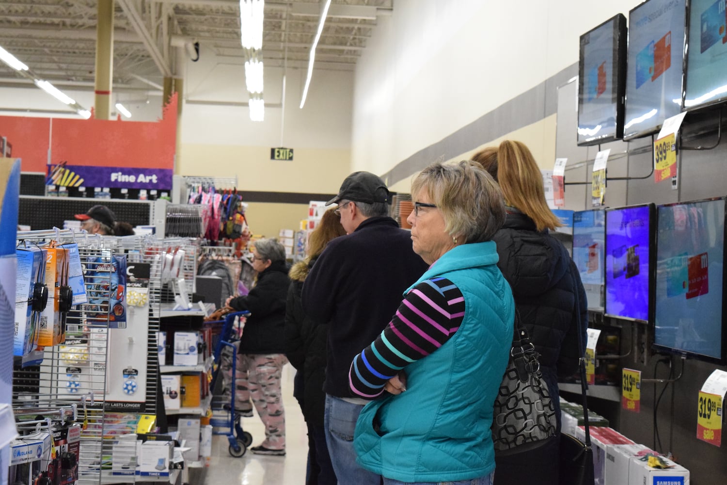 PHOTOS: Here's what local Meijer stores looked like Thanksgiving morning