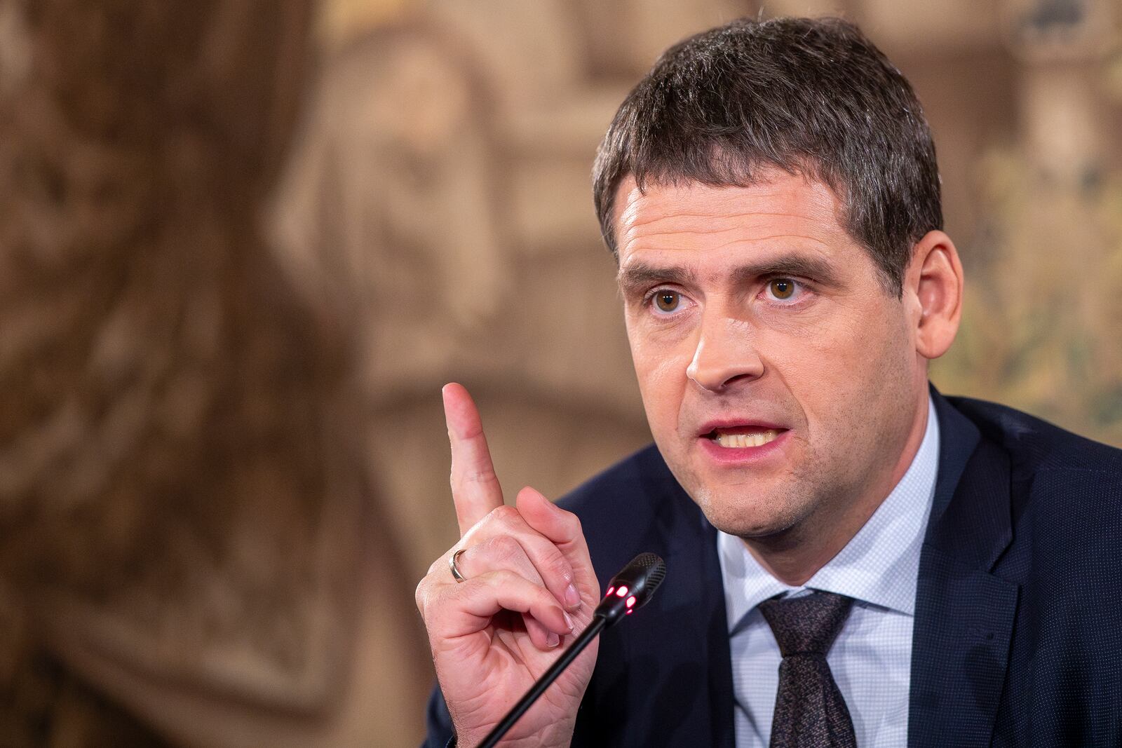 Leader of the Nemuno Aušra (Nemunas Dawn) party Remigijus Žemaitaitis, speaks at a press conference after a first round of Lithuania's parliamentary election, in Vilnius, Lithuania, Monday, Oct. 14, 2024. (AP Photo/Mindaugas Kulbis)