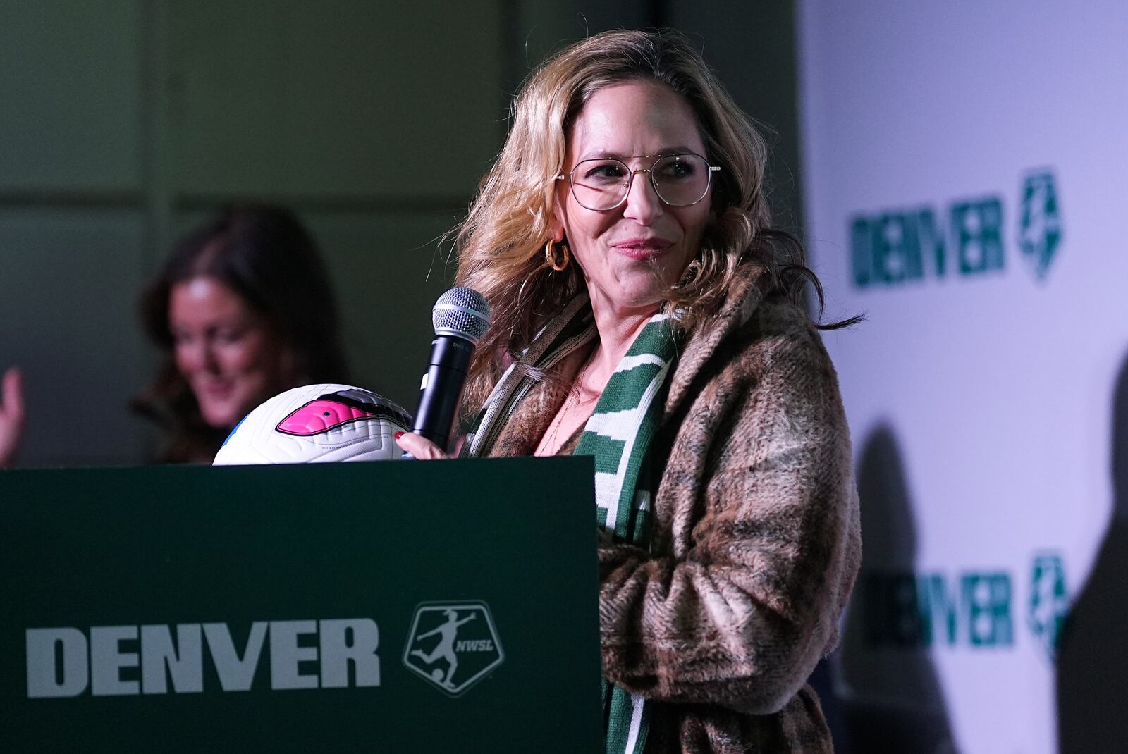 Jessica Berman, commissioner of the National Women's Soccer League, announces at a news conference the securing of a bid by a Denver group to enter the league Thursday, Jan. 30, 2025, in Denver. (AP Photo/David Zalubowski)