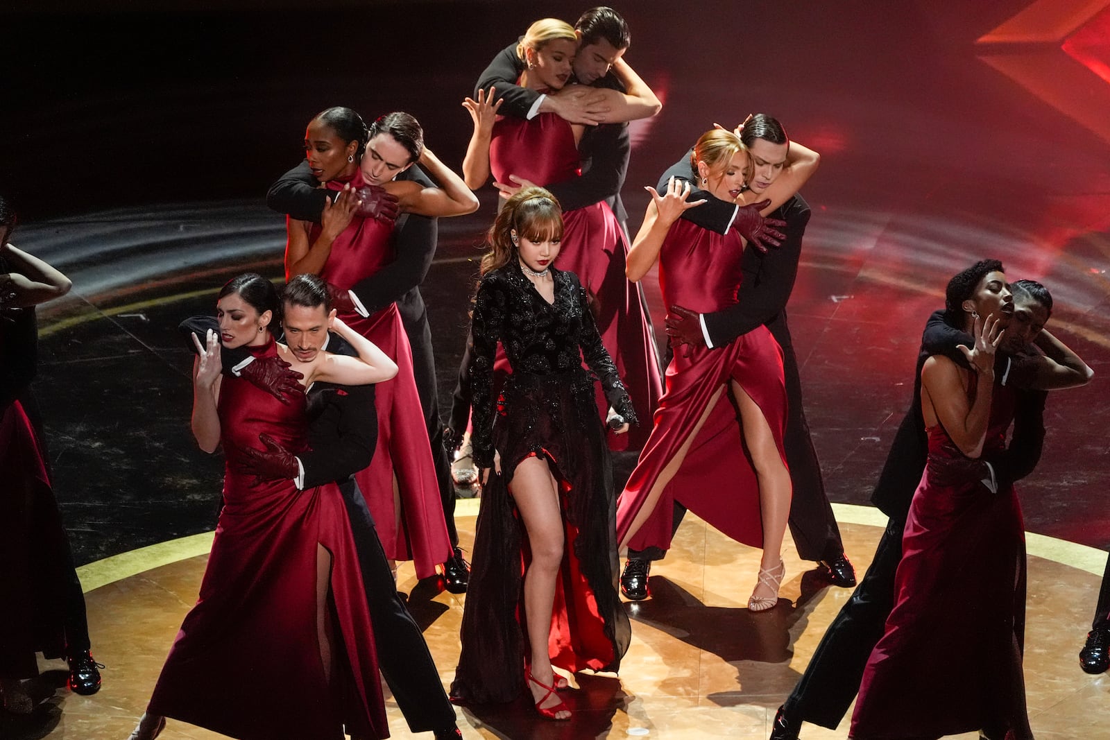 Lisa sings "Live and Let Die" during the Oscars on Sunday, March 2, 2025, at the Dolby Theatre in Los Angeles. (AP Photo/Chris Pizzello)