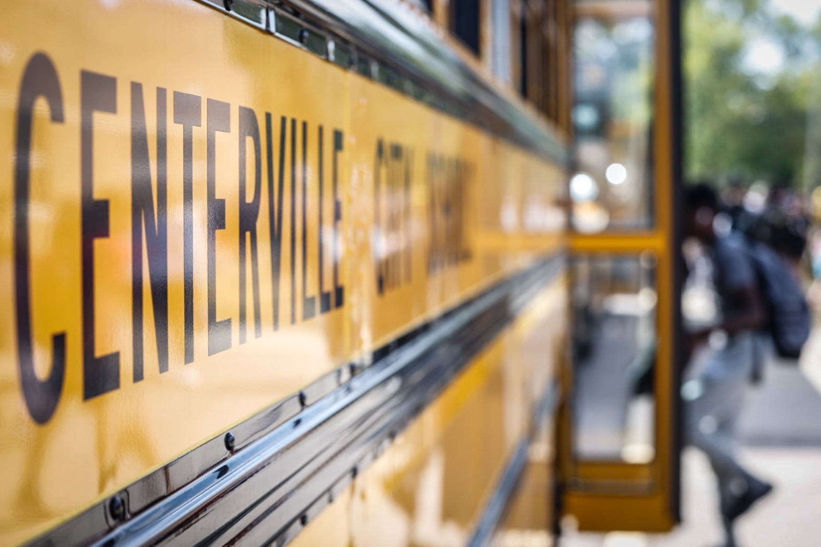 Children from Centerville City Schools Watts Middle School in Washington Twp. load onto buses after school Thursday Sept. 14, 2023. Centerville is one of the districts who received 5-stars on the latest round of report cards. Jim Noelker/Staff