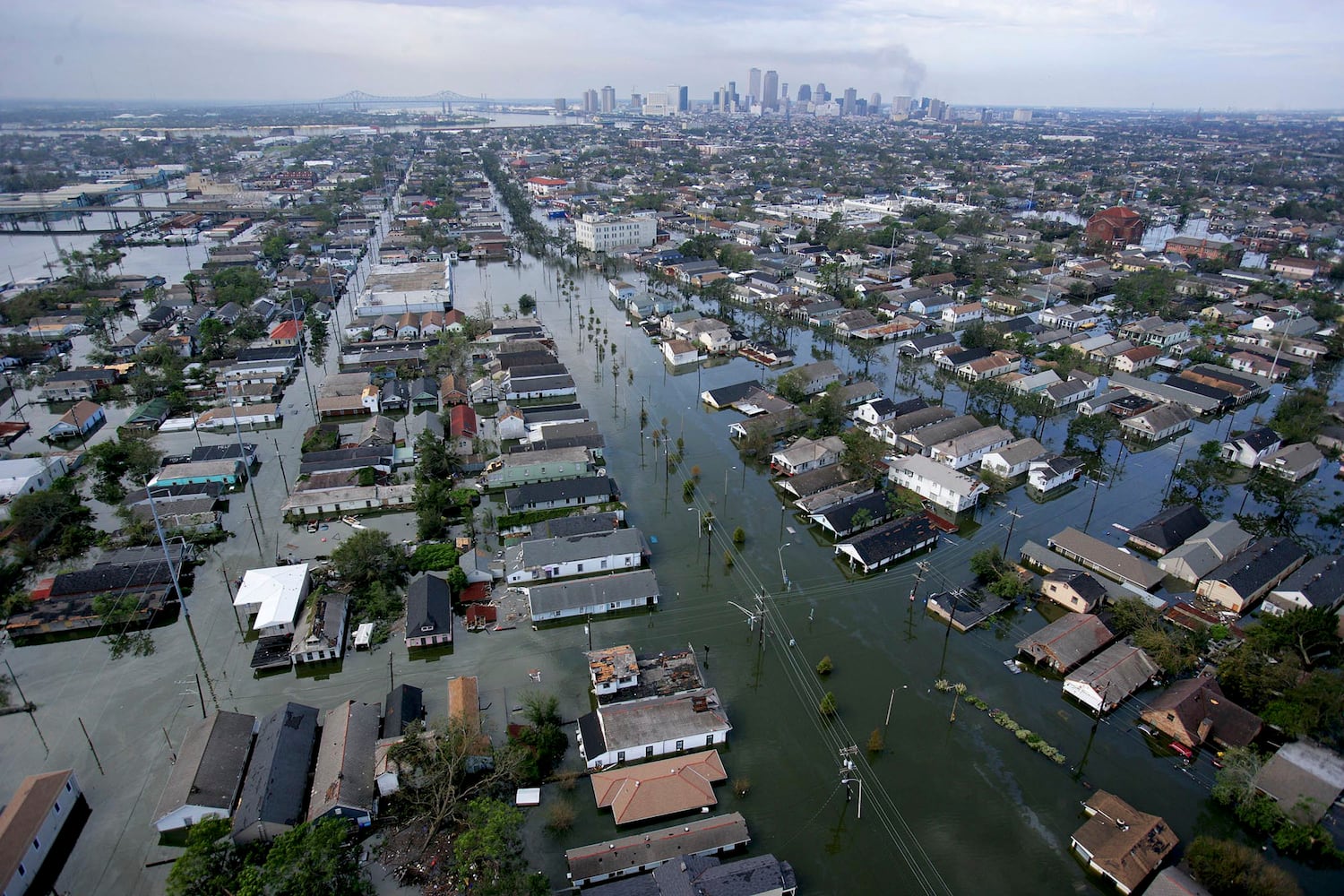 Destructive power of hurricanes