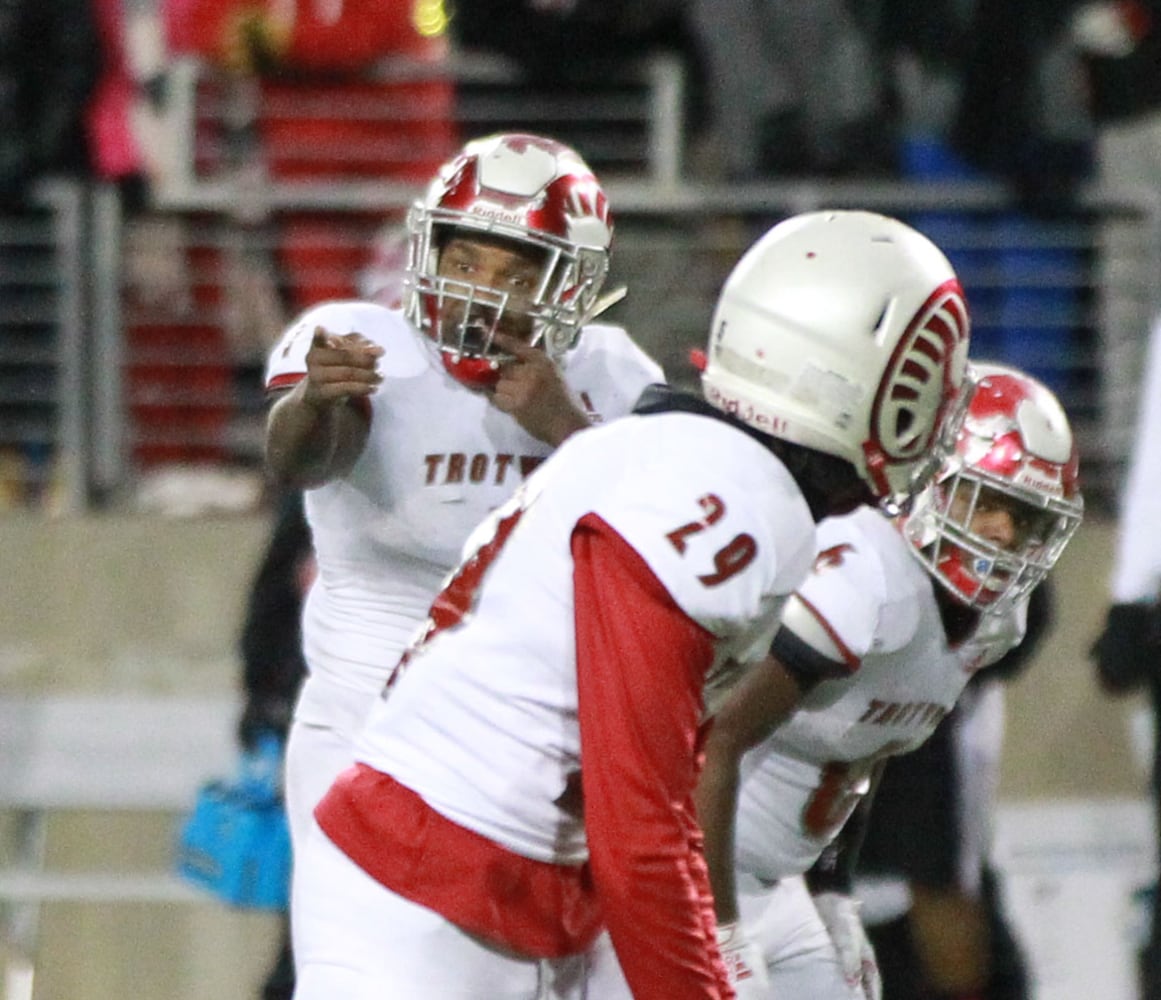 PHOTOS: Trotwood-Madison vs. Mansfield Senior, D-III state football championship