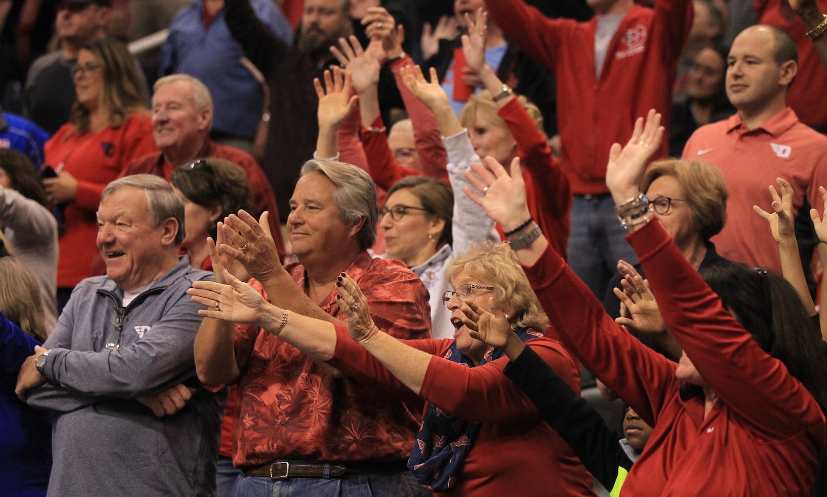 Photos: Dayton Flyers fans in Phoenix