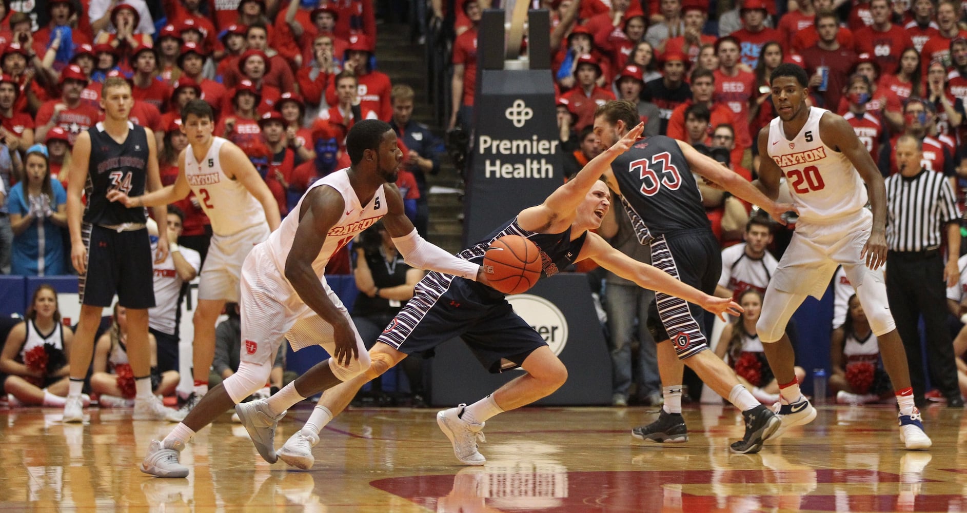 Highlights: Dayton Flyers vs. Saint Mary's Gaels