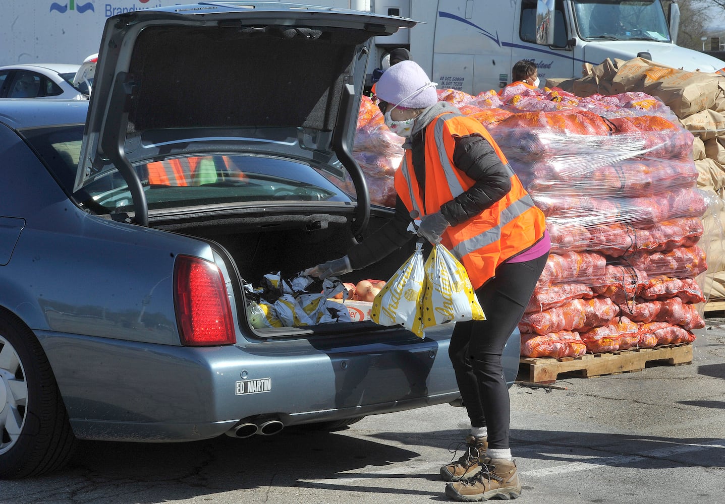 PHOTOS: Thousands line up for food distribution in Greene County