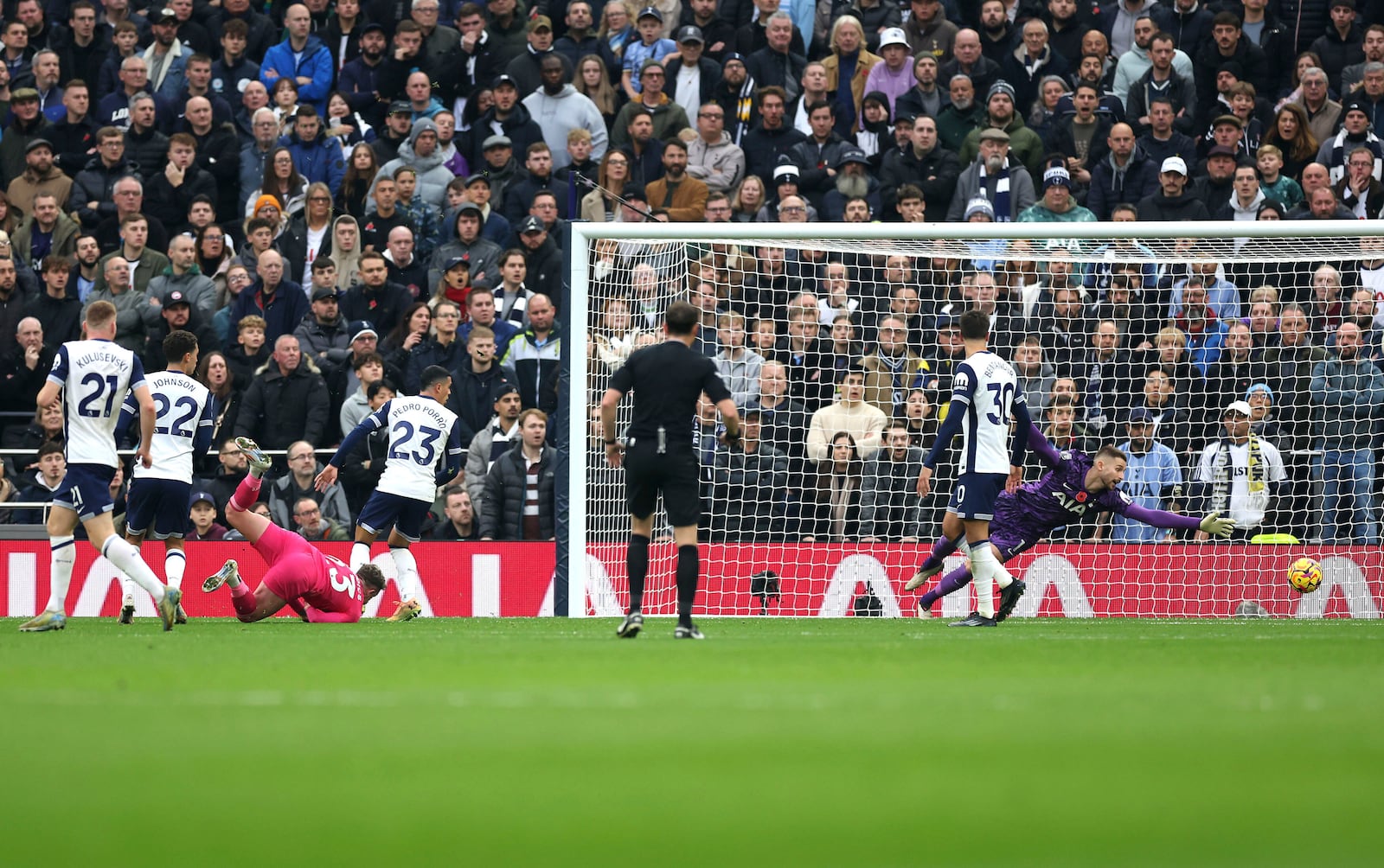 Ipswich Town's Sammie Szmodics scores their side's first goal of the game via an overhead kick during the Premier League match between Tottenham and Ipswich at Tottenham Hotspur stadium, London, Sunday Nov. 10, 2024. (Steven Paston/PA via AP)