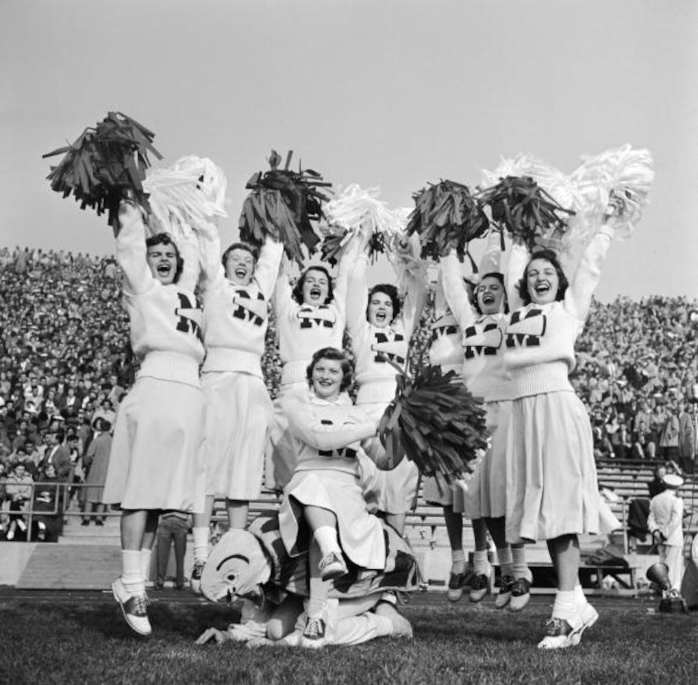 NFL Cheerleading: A Look Back