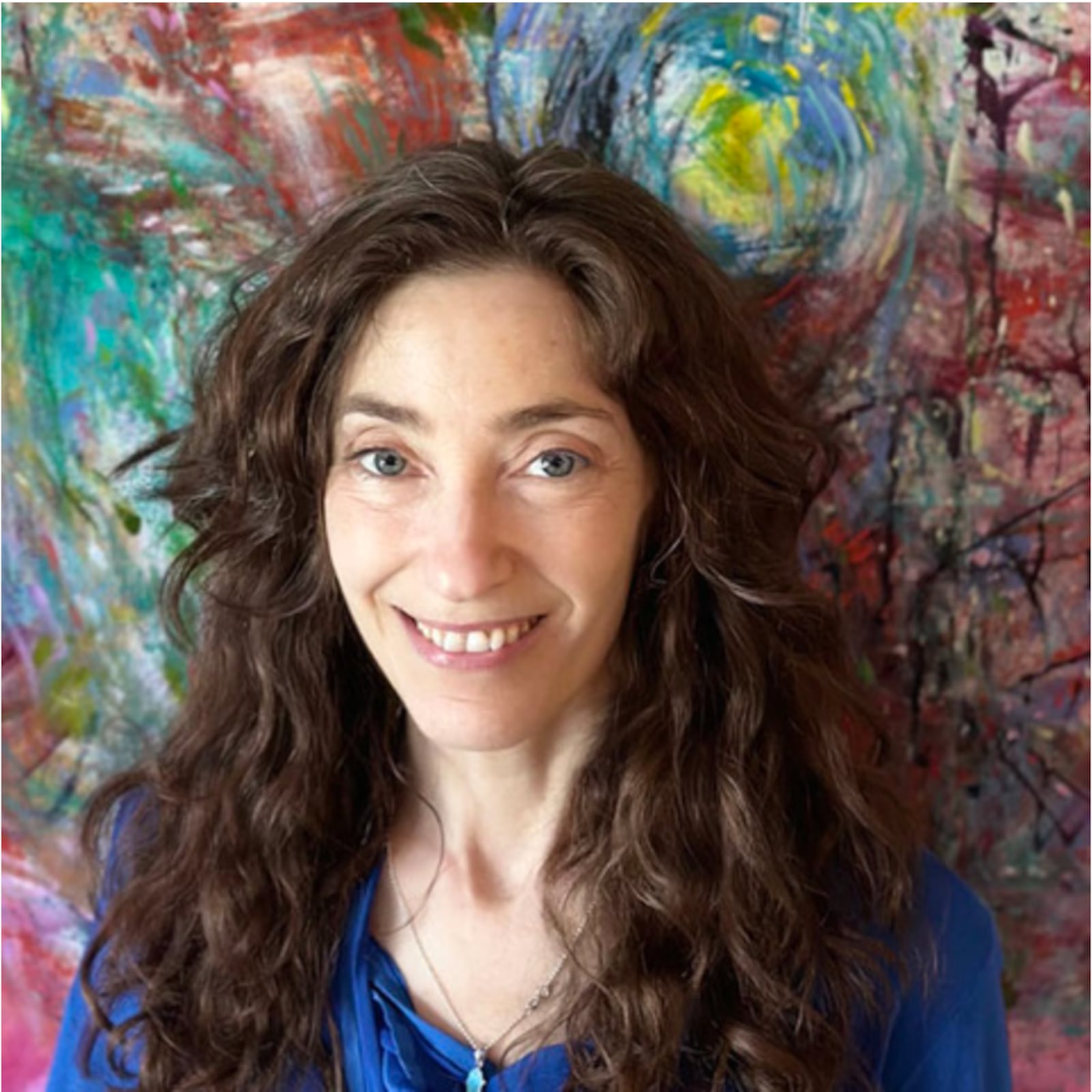 Elyssa Wortzman is an artist, spiritual director, and educator who relocated from Montreal to Dayton in 2021.