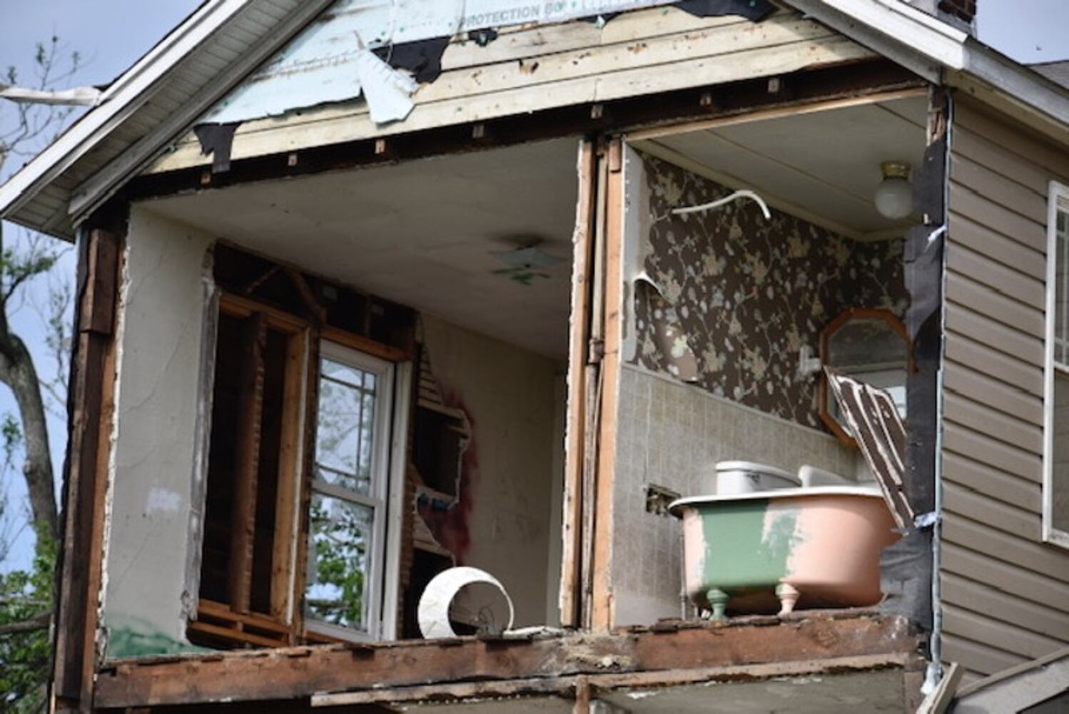 Photos: Tornadoes sweep through Ohio's Miami Valley, causing injuries, destruction