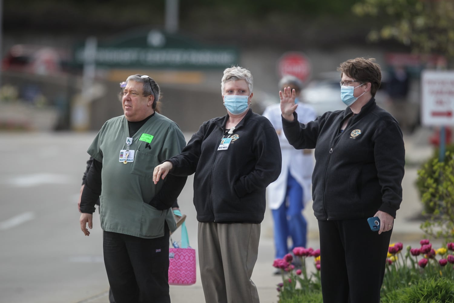 Honk for healthcare workers