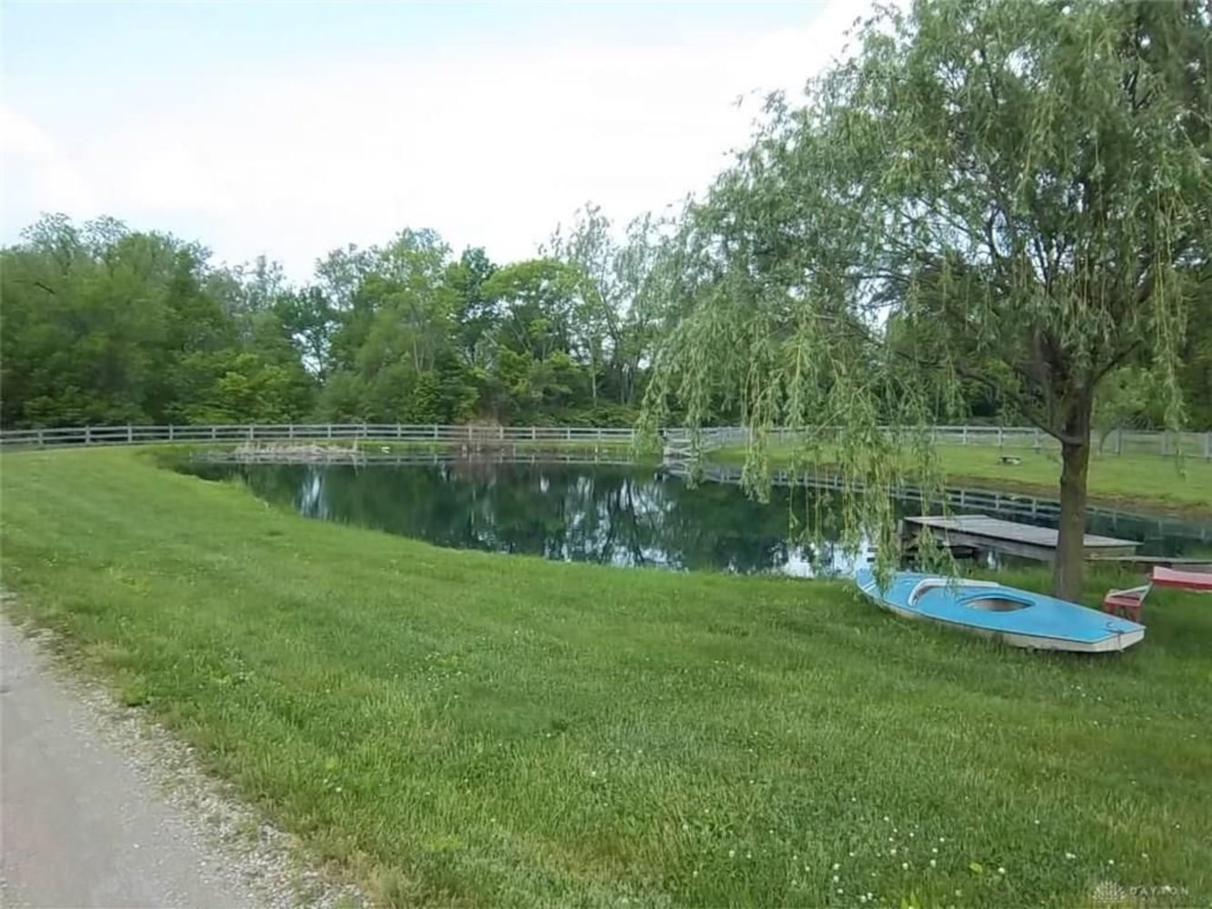 PHOTOS: Farmersville farmhouse on 41 acres on market for $700K