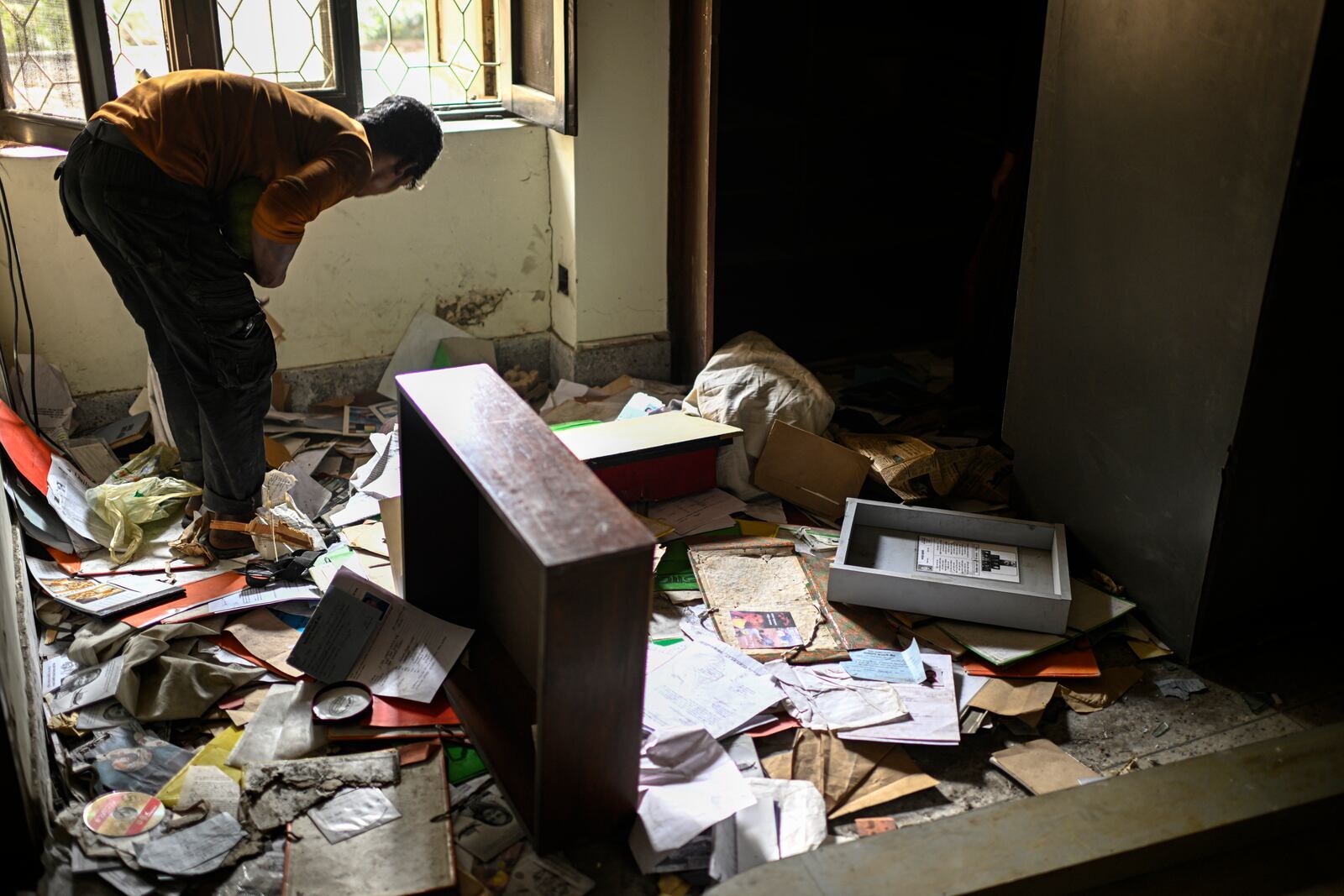 A man looks around the vandalized residence of Bangladesh's ousted Prime Minister Sheikh Hasina, in Dhaka, Bangladesh, Thursday, Feb. 6, 2025. (AP Photo/Mahmud Hossain Opu)