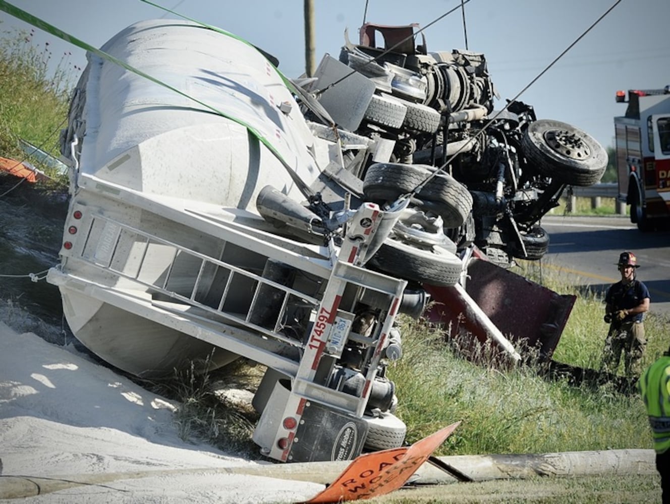 PHOTOS: 2 killed in semi truck crash on I-75 North