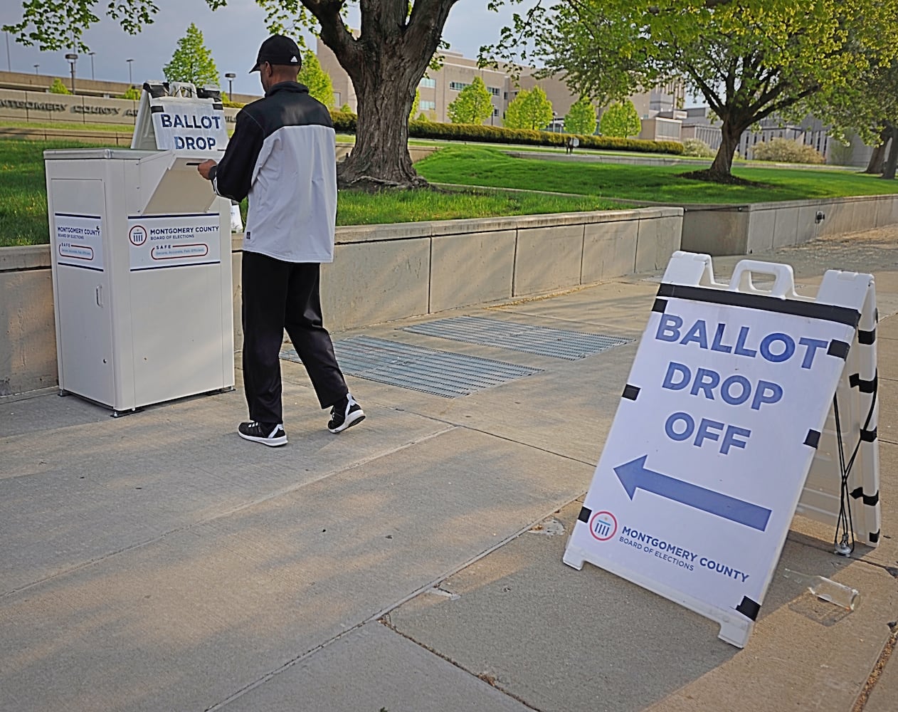 PHOTOS: Voters cast ballots for 2020 election