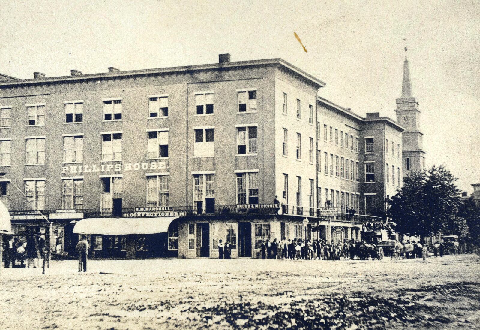 The Phillips House, one of Dayton's first hotels, opened in 1852. One of the hotels most well-known guests was Abraham Lincoln and his wife Mary Todd Lincoln who stayed in the hotel for a few hours to spruce up before Lincoln gave a speech across the street at the courthouse in 1859. DAYTON METRO LIBRARY / MONTGOMERY COUNTY PICTURE COLLECTION http://content.daytonmetrolibrary.org/cdm/landingpage/collection/mcpf