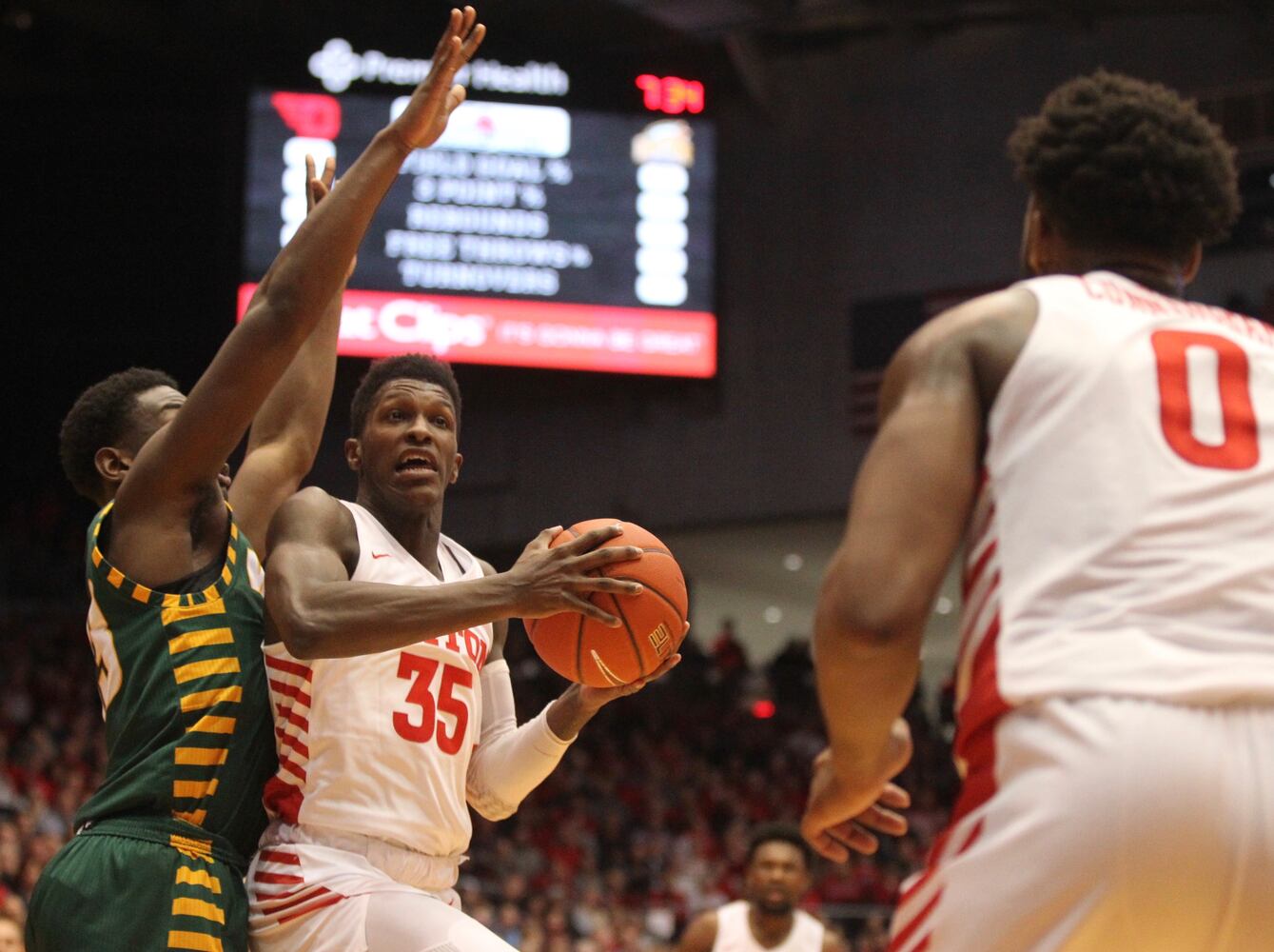 Twenty photos: Dayton Flyers vs. George Mason