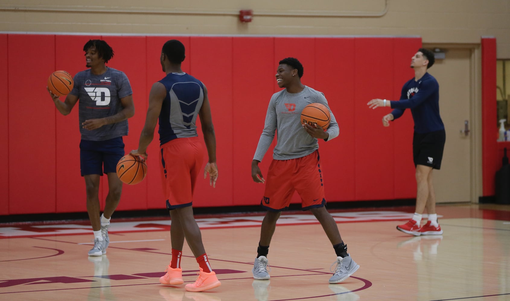 Dayton Flyers practice