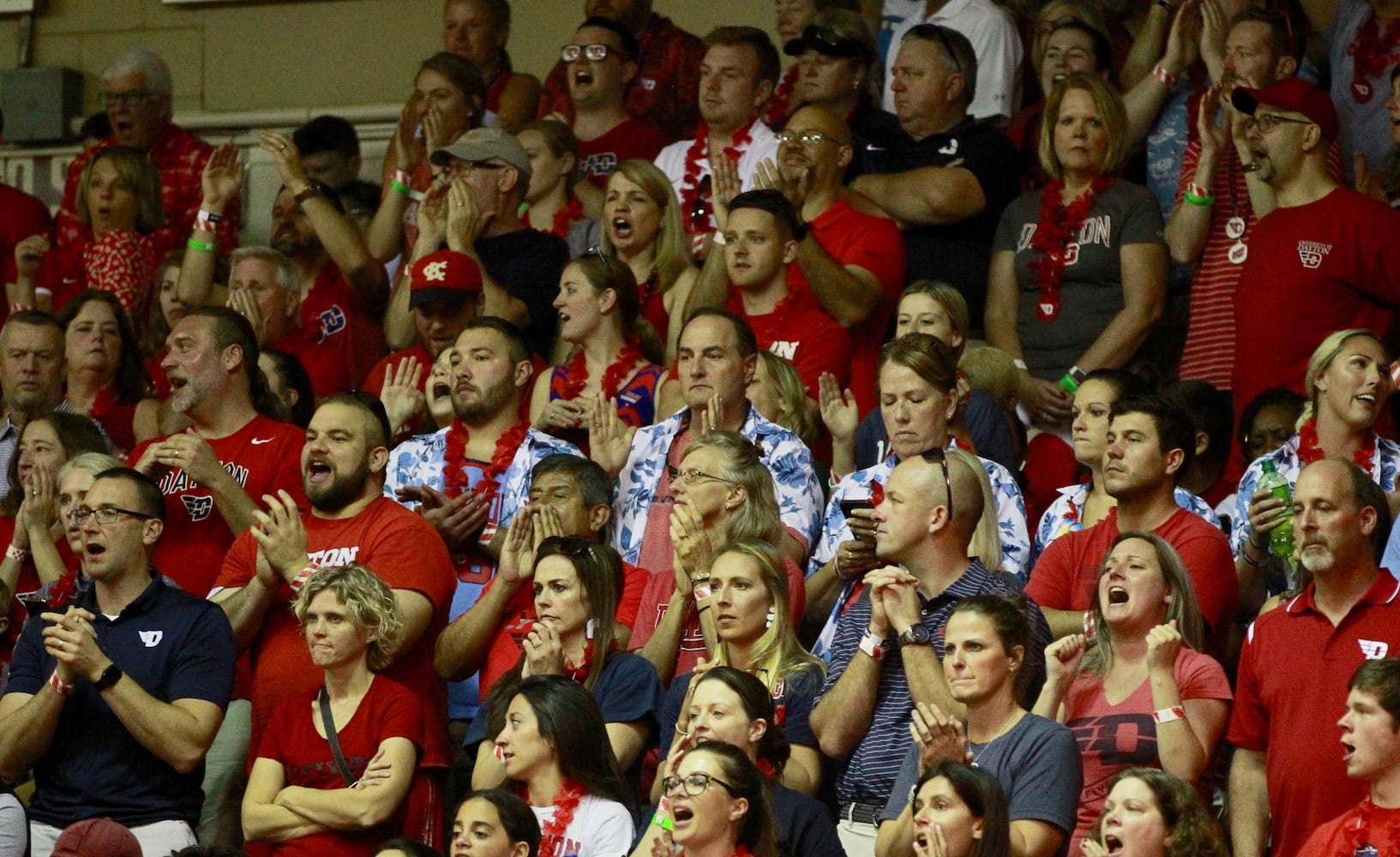 Photos: Dayton fans at Maui Invitational