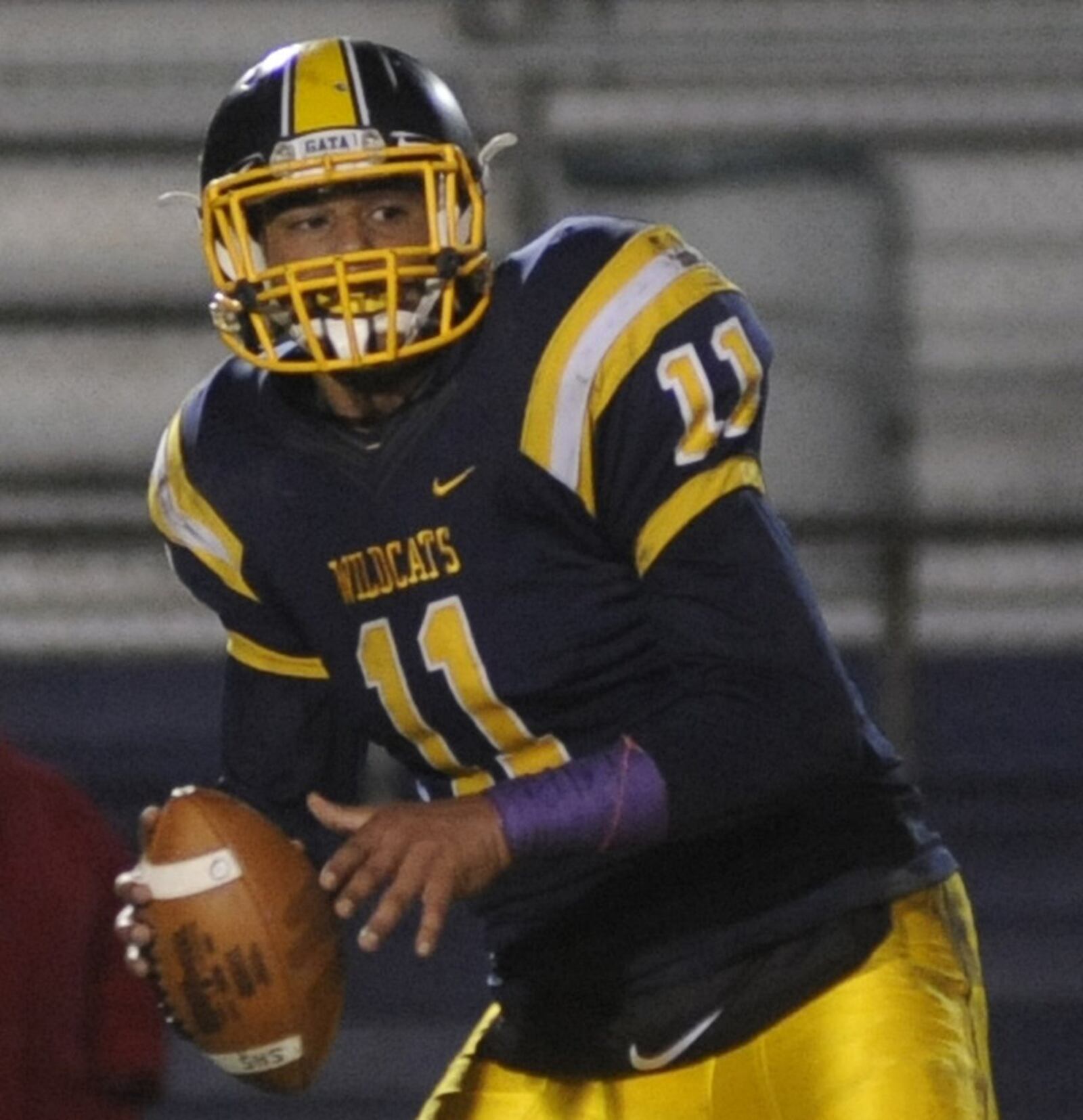 Springfield QB Leonard Taylor. Wayne defeated host Springfield 38-14 in a Week 9 GWOC National East high school football game at Evans Stadium on Friday, Oct. 21, 2016. MARC PENDLETON / STAFF