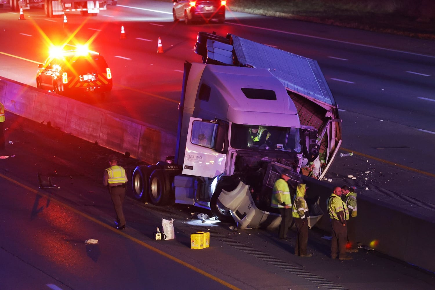 I-75 crash around state Route 122