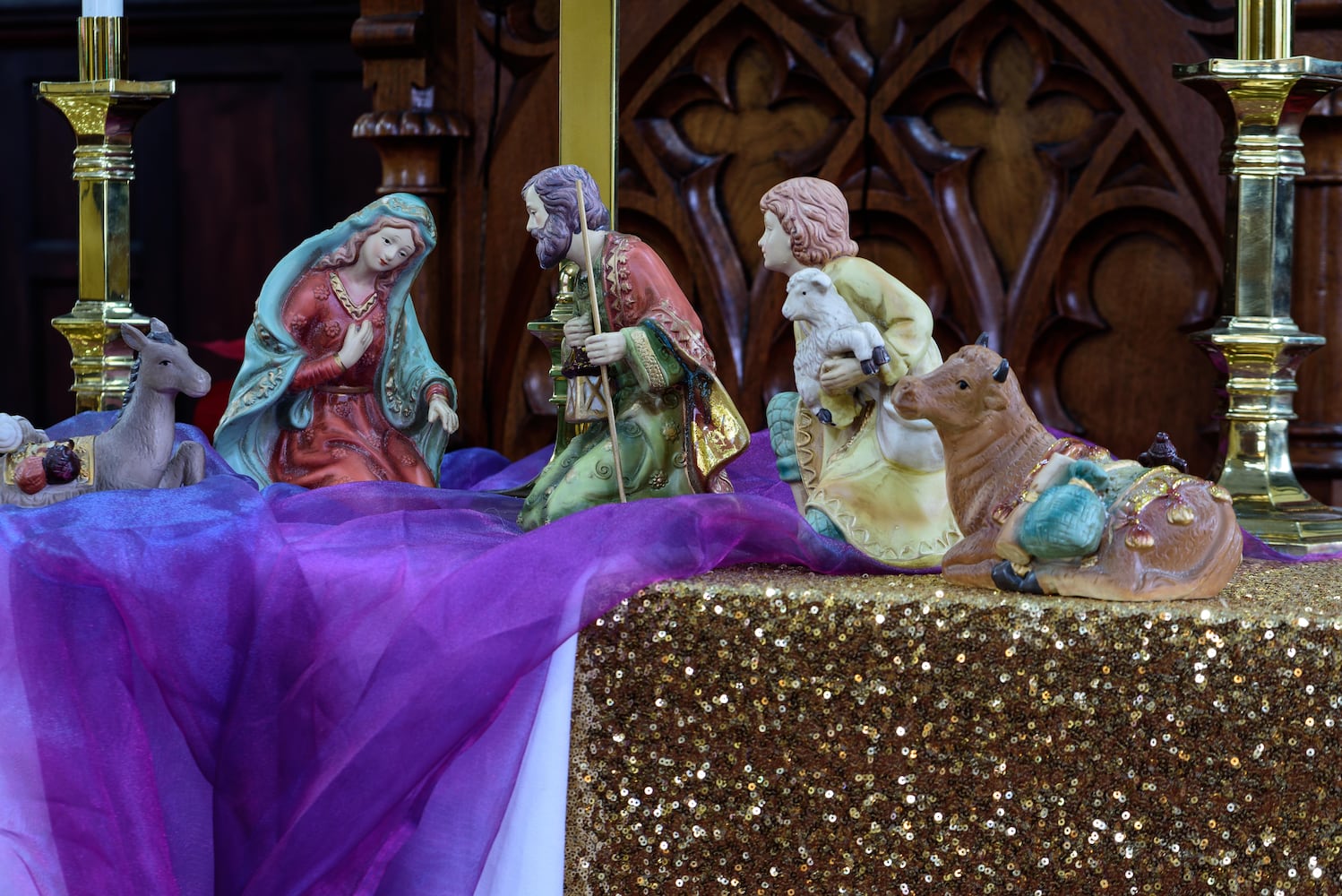 PHOTOS: A look inside St. Paul United Methodist Church decorated for Christmas