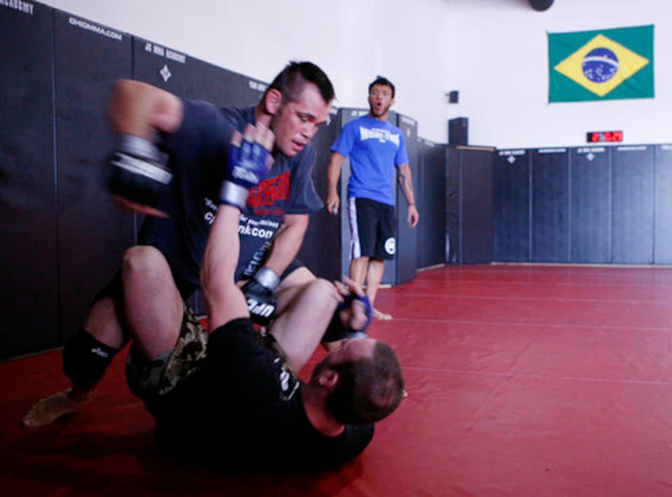 UFC star Rich Franklin trains for fight