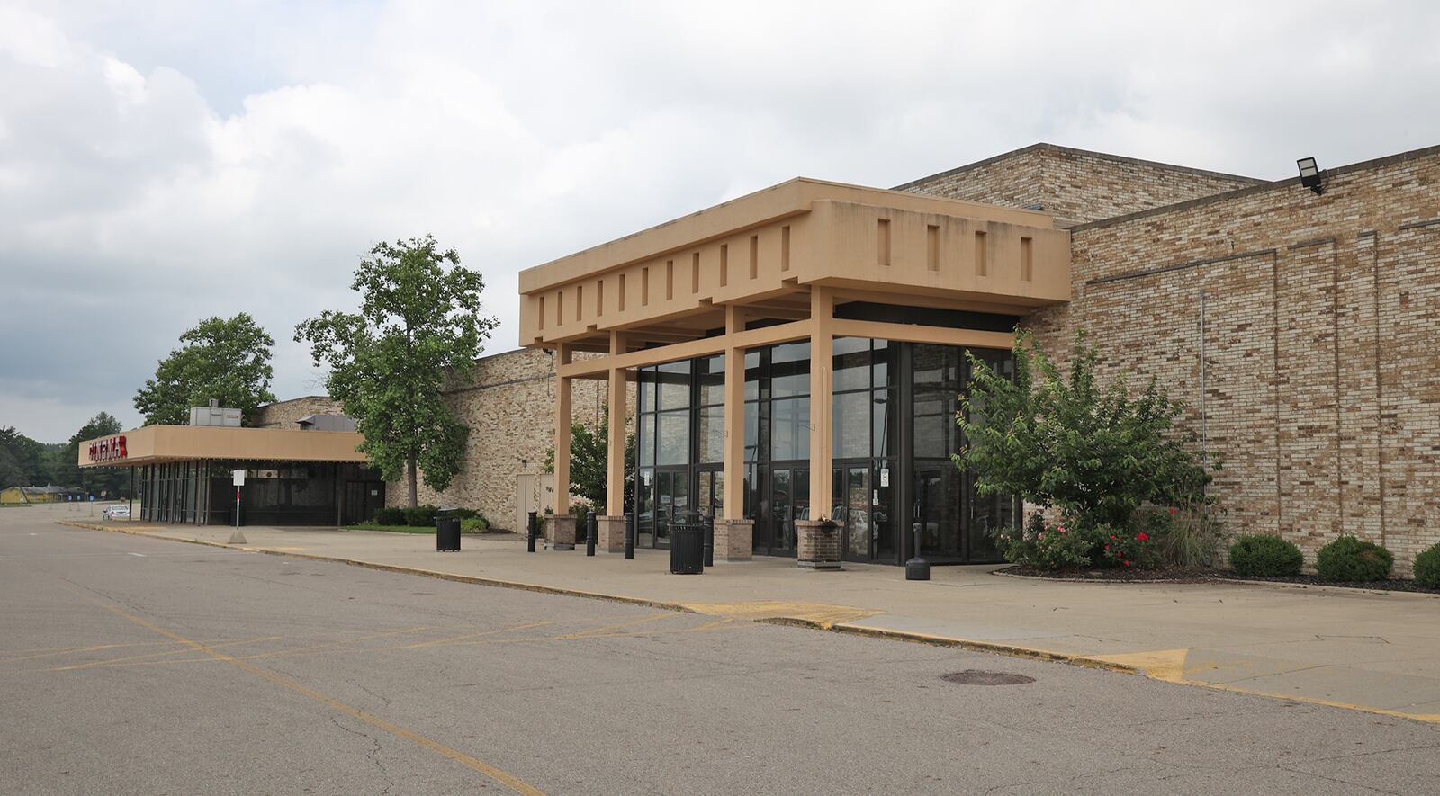 The Upper Valley Mall on June 10, 2021. BILL LACKEY/STAFF