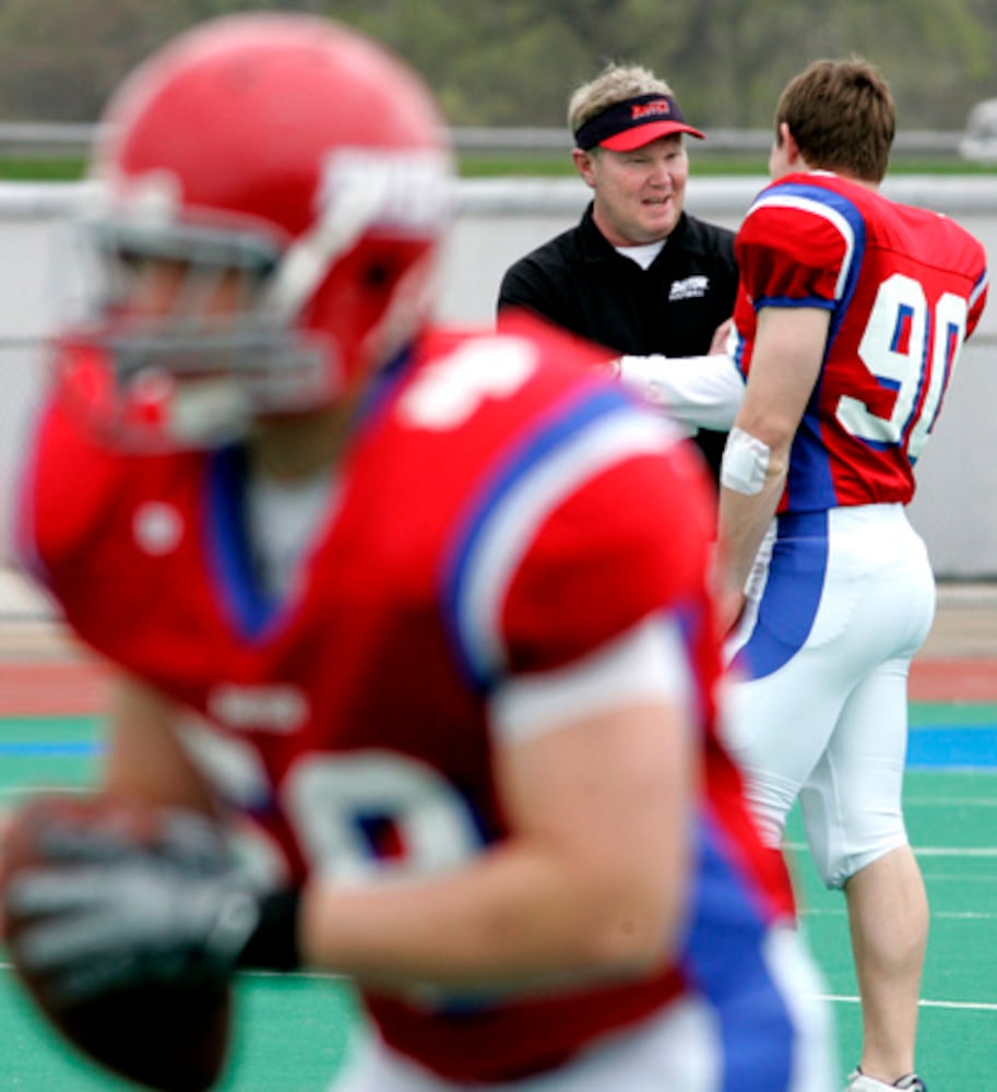 UD spring football game