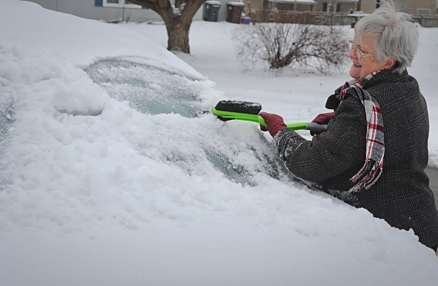 First snowfall blankets the region Monday morning