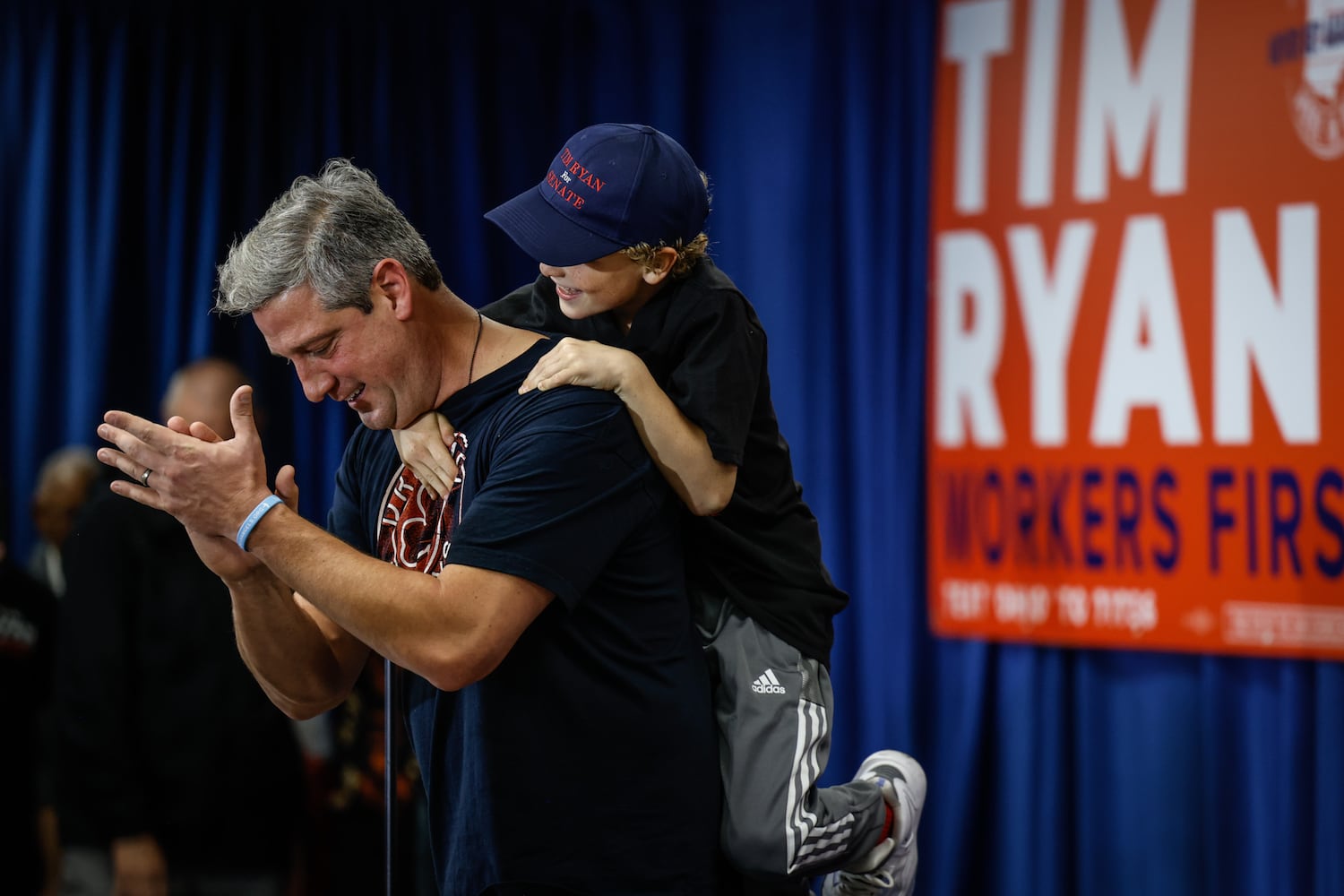 Tim Ryan at International Brotherhood of Electrical Workers Local