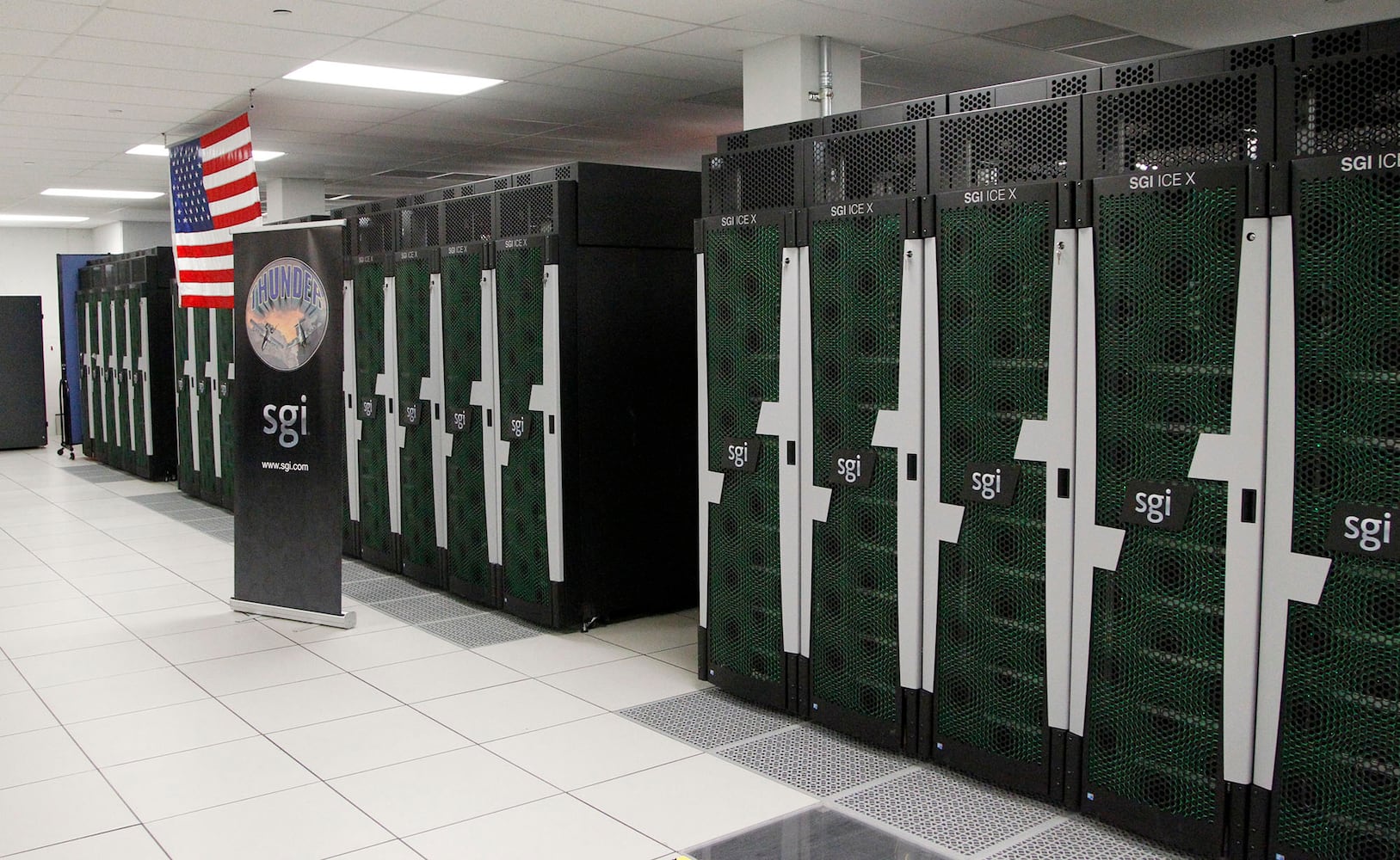 Air Force getting some of the fastest supercomputers in the world