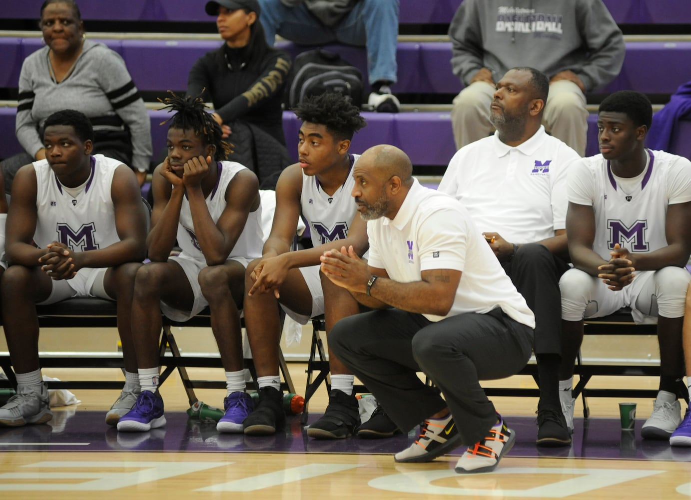 PHOTOS: Dunbar at Middletown, boys basketball