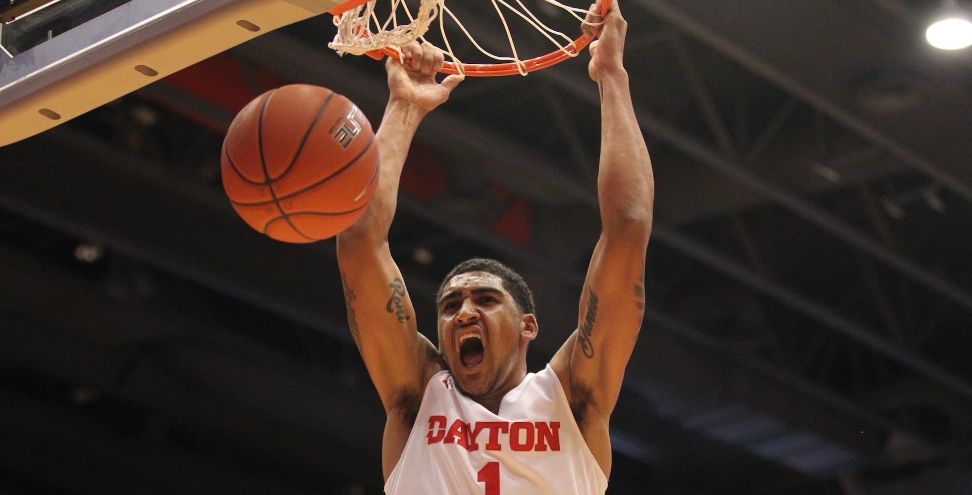 Twenty photos: Dayton Flyers rally to beat Purdue Fort Wayne